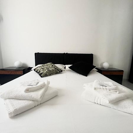Appartamento Vacanze Romane ภายนอก รูปภาพ