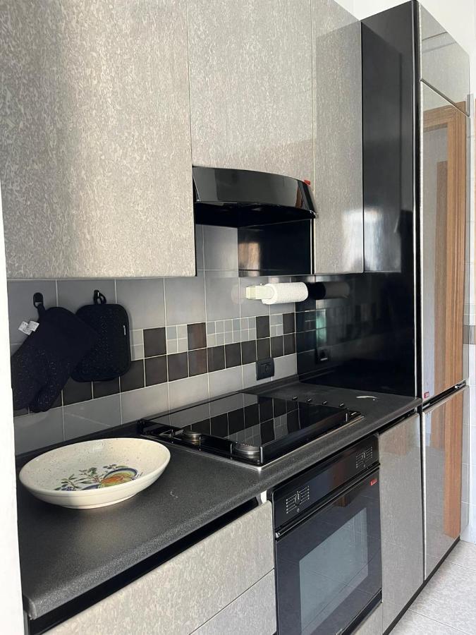 Appartamento Vacanze Romane ภายนอก รูปภาพ
