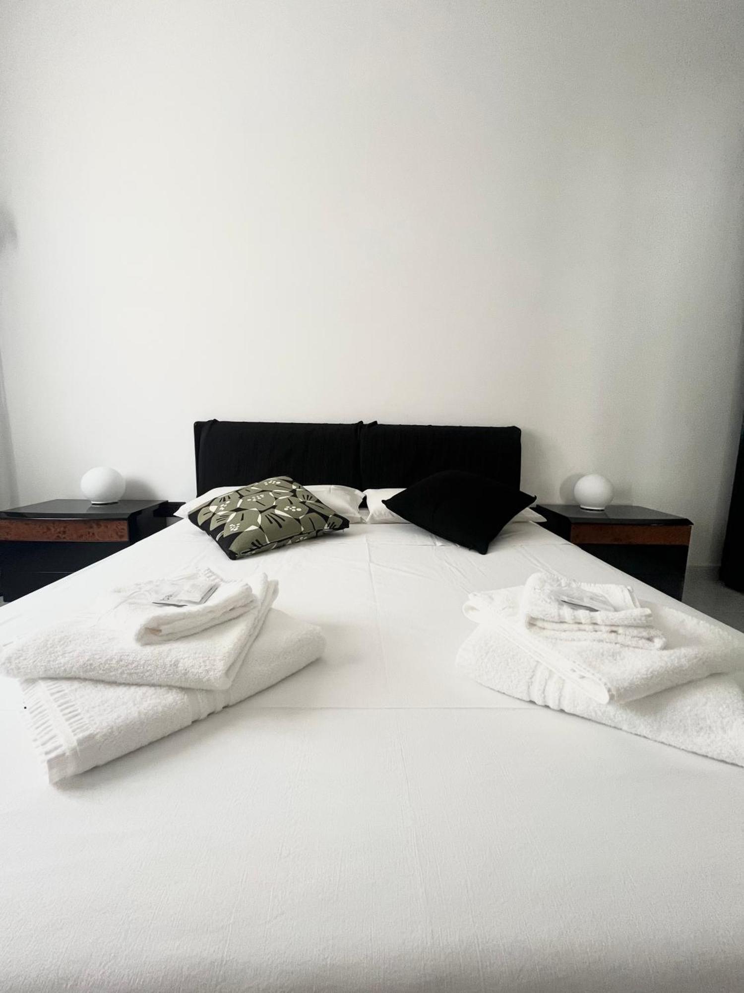 Appartamento Vacanze Romane ภายนอก รูปภาพ