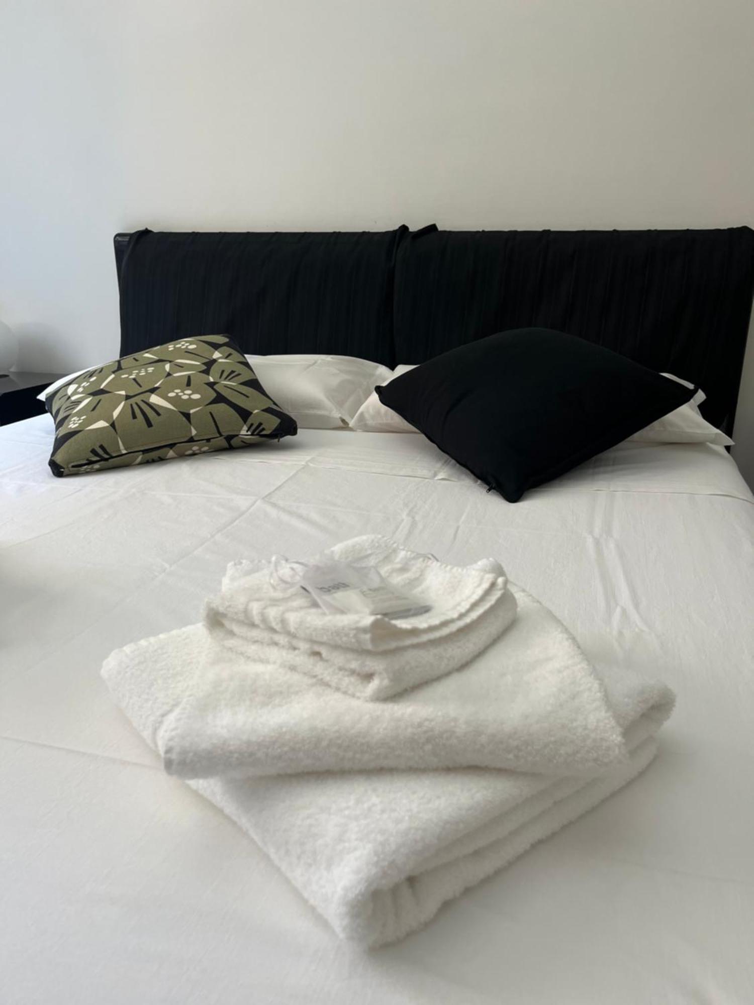 Appartamento Vacanze Romane ภายนอก รูปภาพ